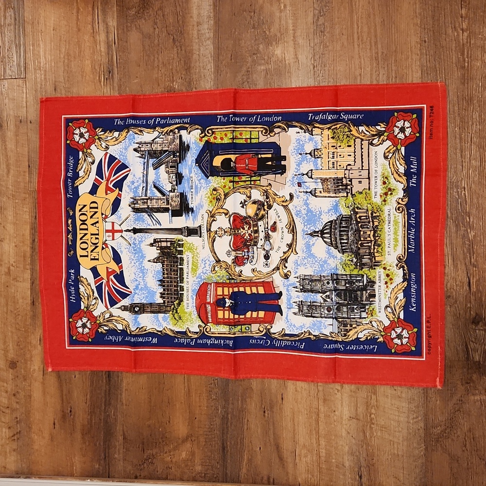 Vintage Tea Towel London England Landmarks